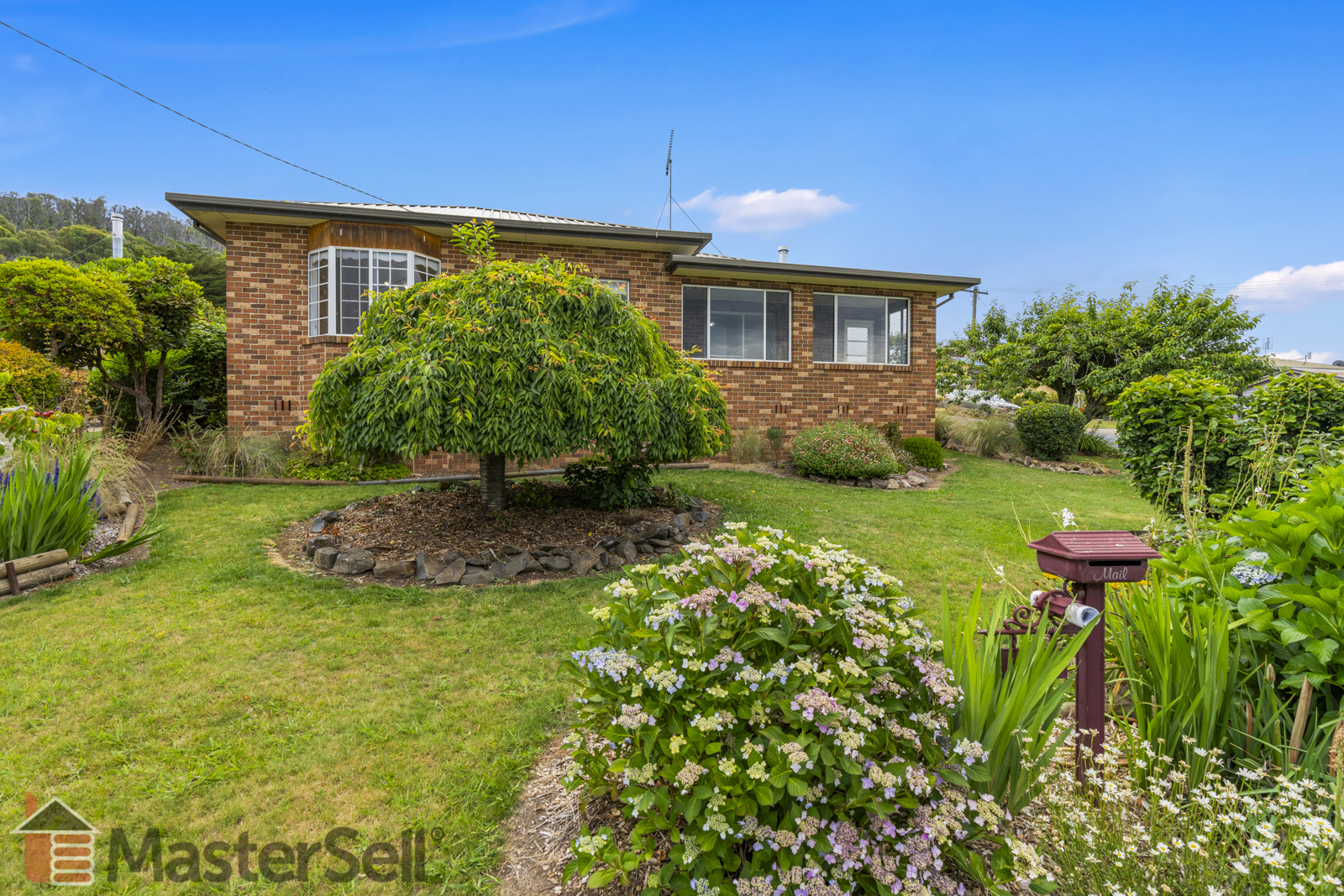 Real Estate for Sale in BATLOW