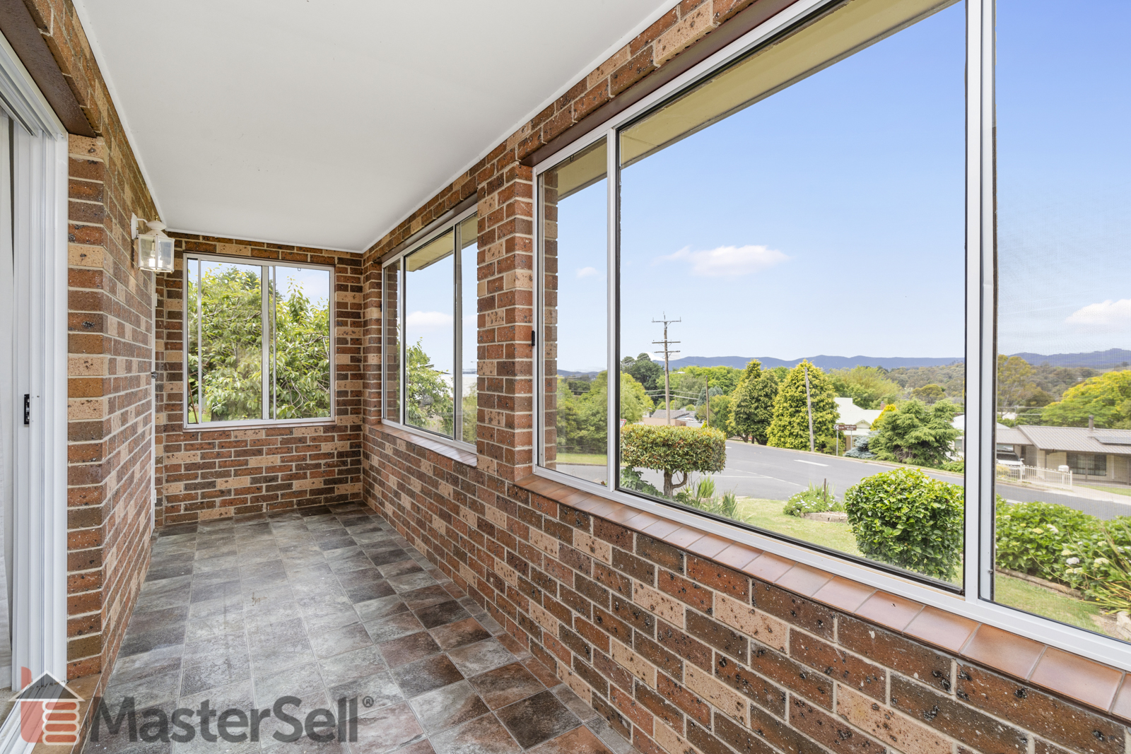 Real Estate for Sale in BATLOW